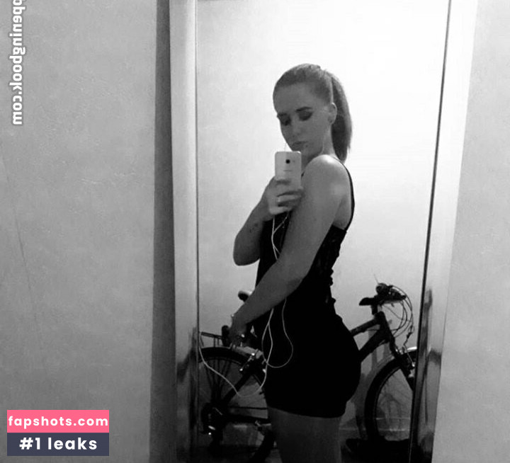 isabellaboth gallery photo #3