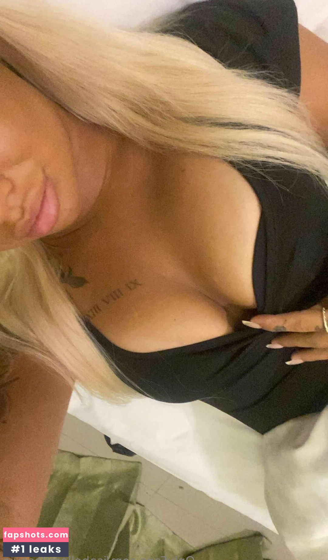 isabellamilosevic gallery photo #16