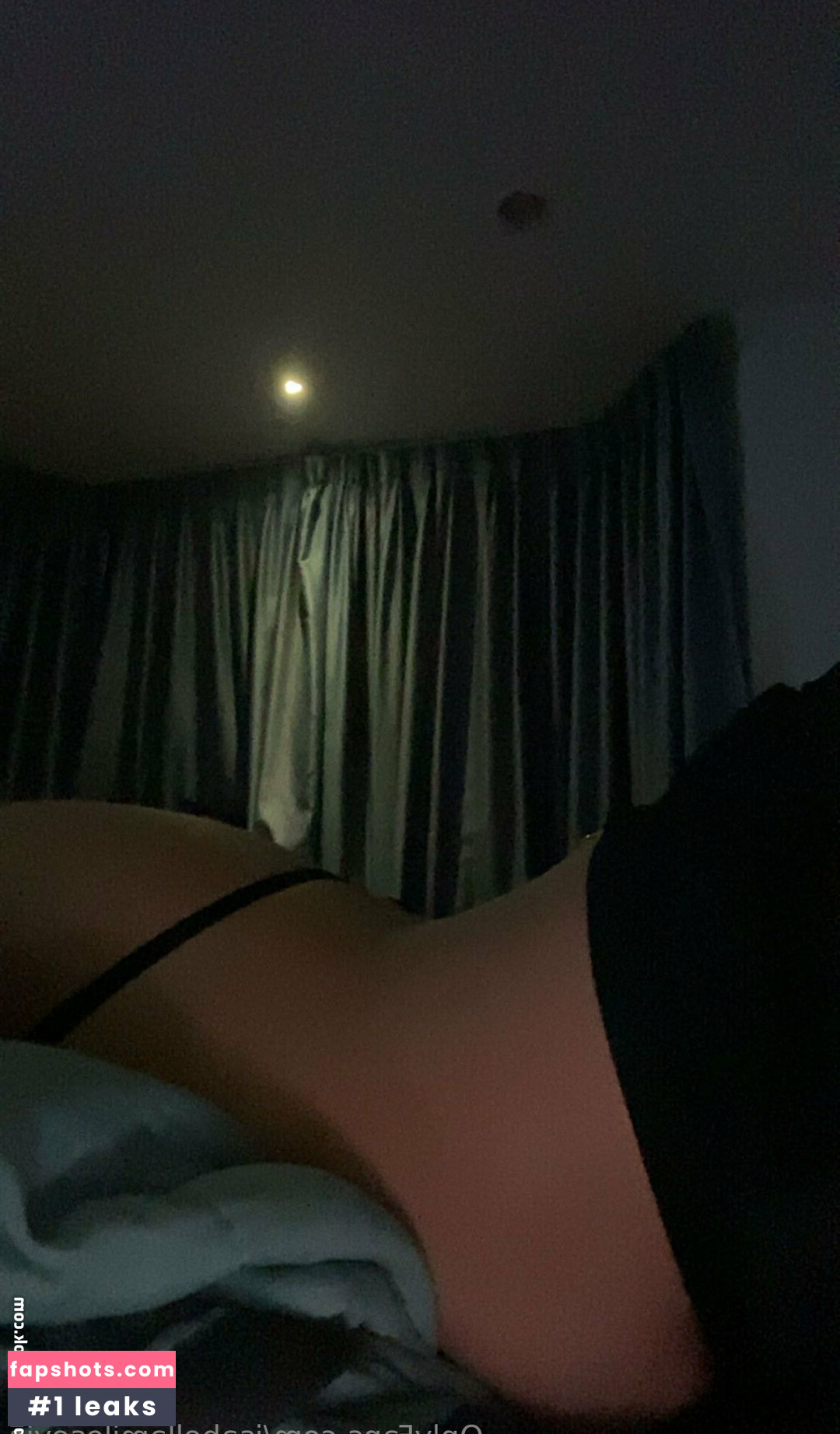 isabellamilosevic gallery photo #3