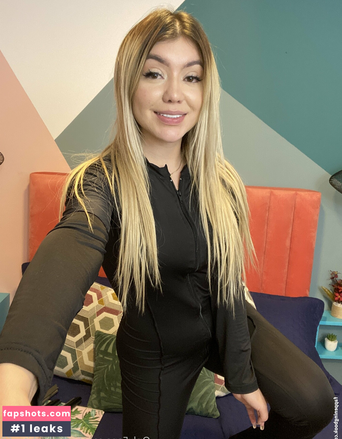 isabellawhiite gallery photo #14