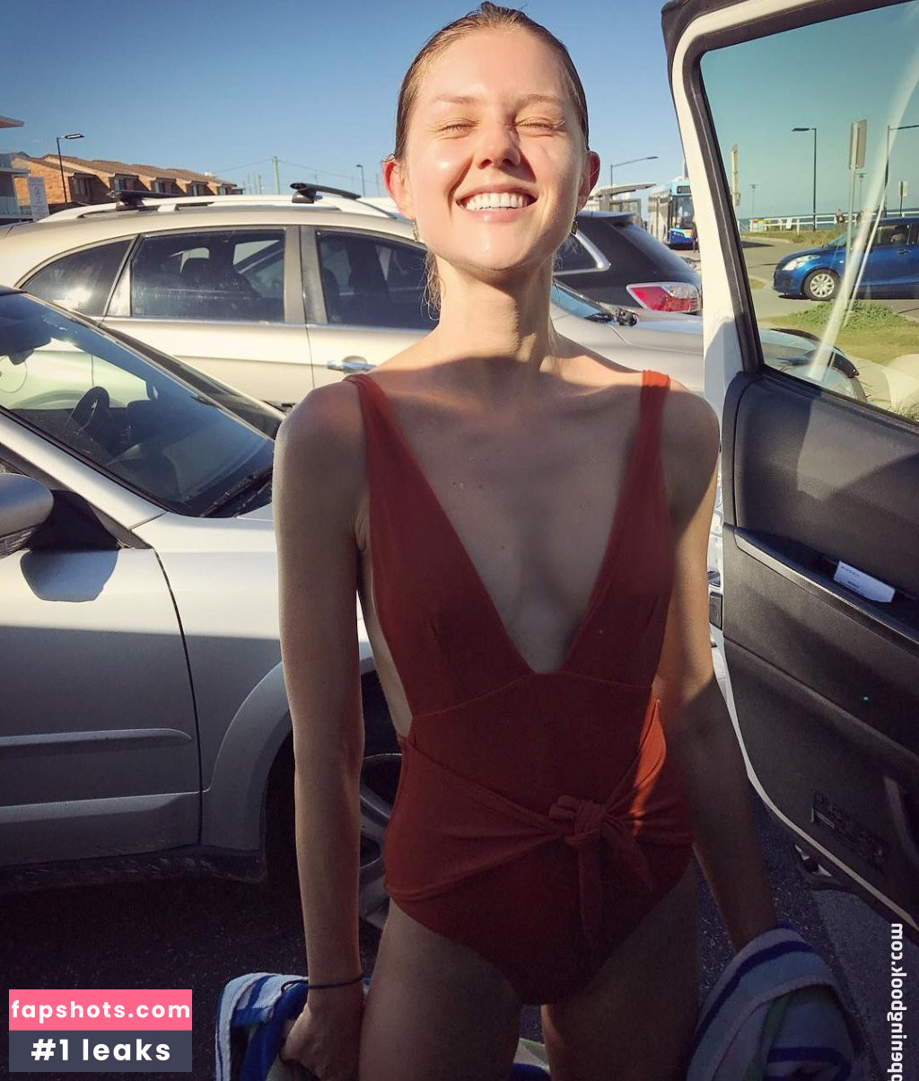 Isabelle Cornish Nude Leaks OnlyFans Photos #75 - LeakJerk