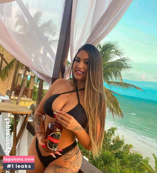 Isabelle Costa gallery photo #4