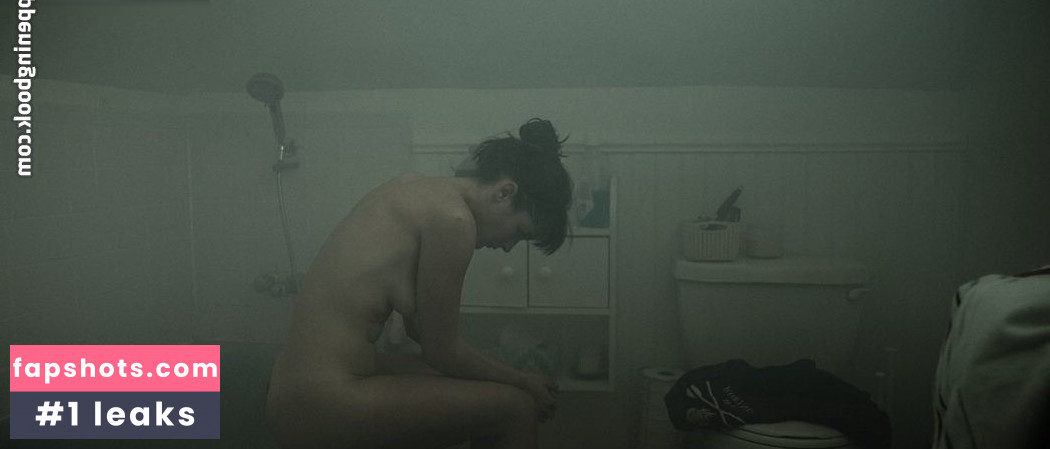 Isabelle Fuhrman gallery photo #18