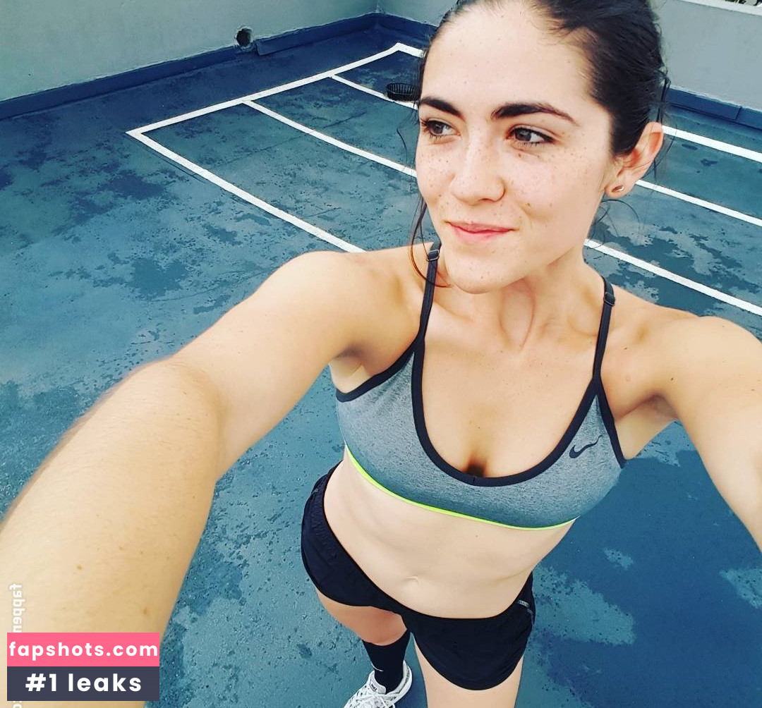 Isabelle Fuhrman gallery photo #46