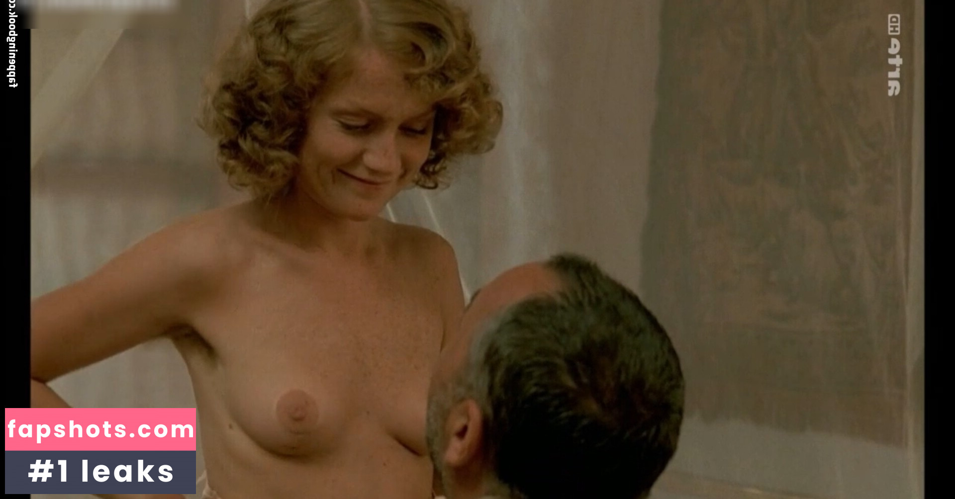 Isabelle Huppert gallery photo #23