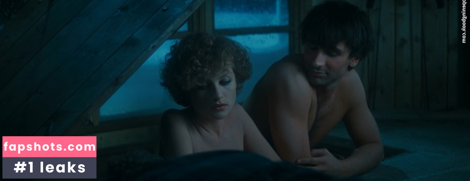 Isabelle Huppert gallery photo #30