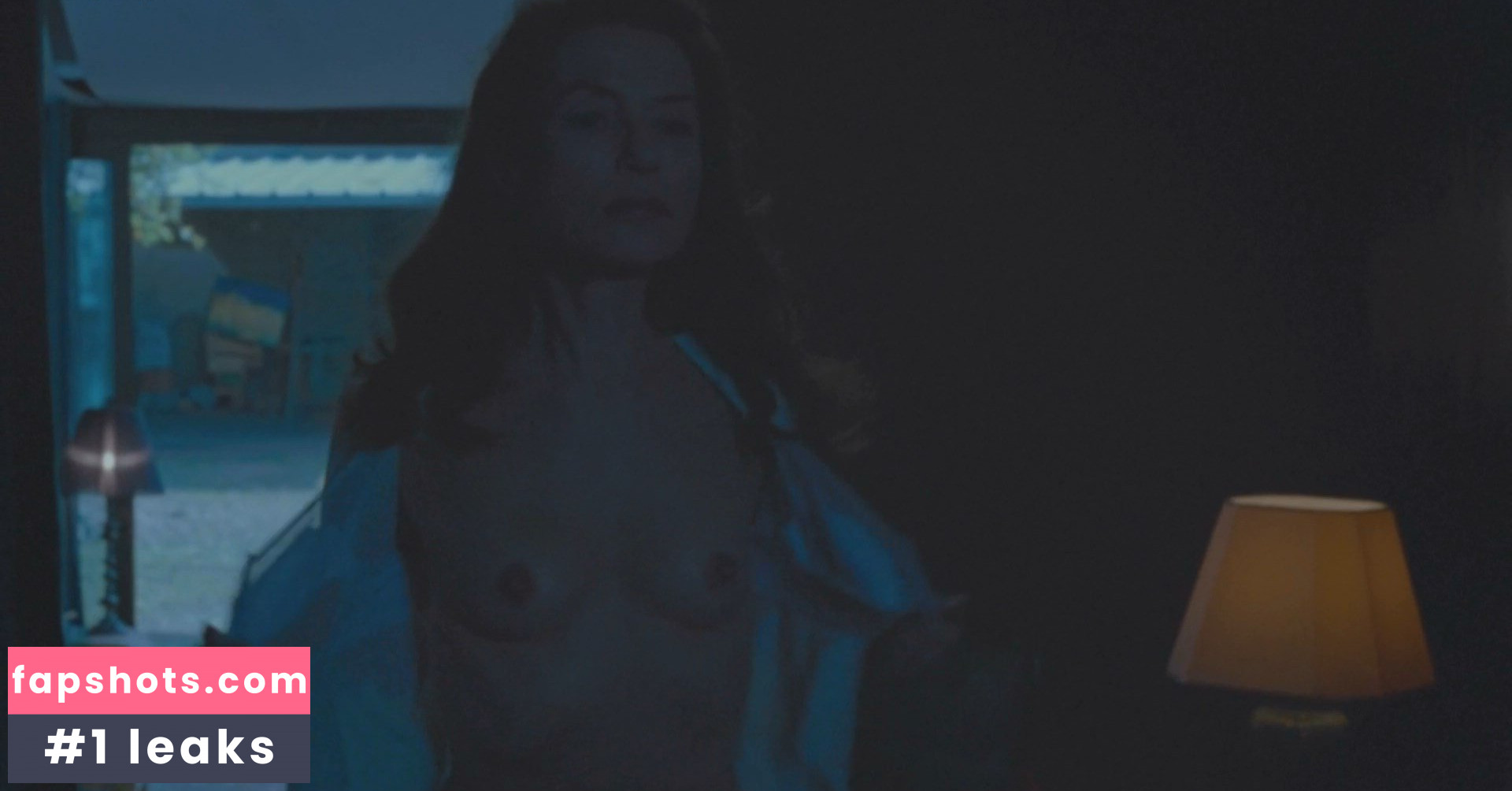 Isabelle Huppert gallery photo #34