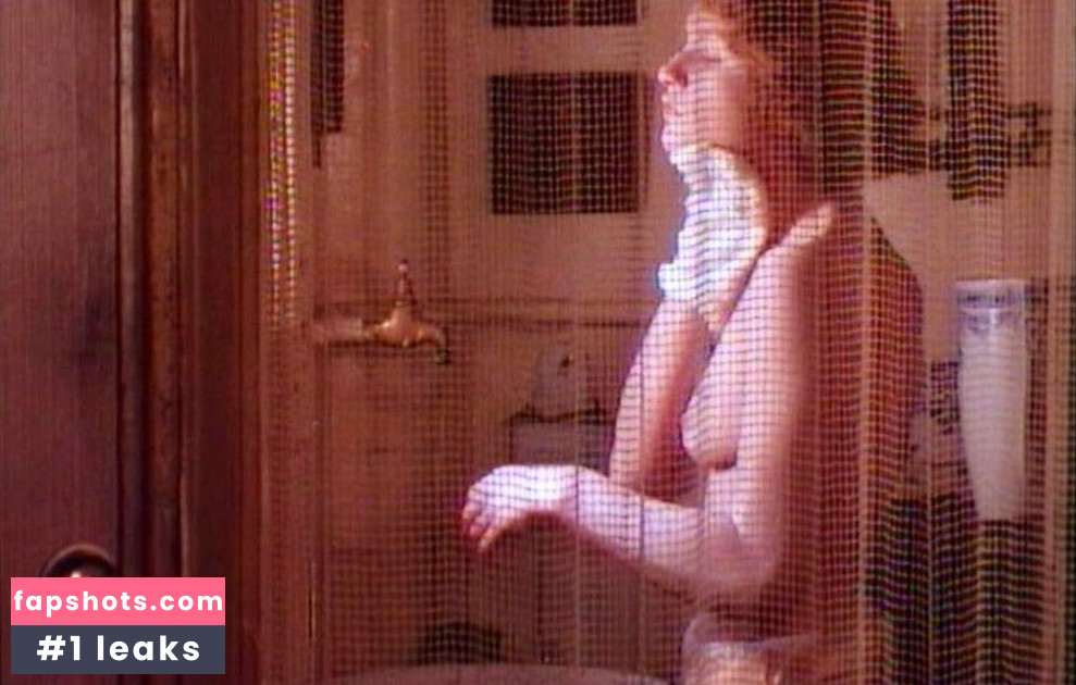 Isabelle Huppert gallery photo #47