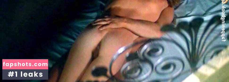 Isabelle Huppert gallery photo #68