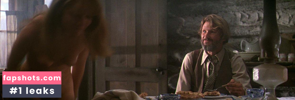 Isabelle Huppert gallery photo #93