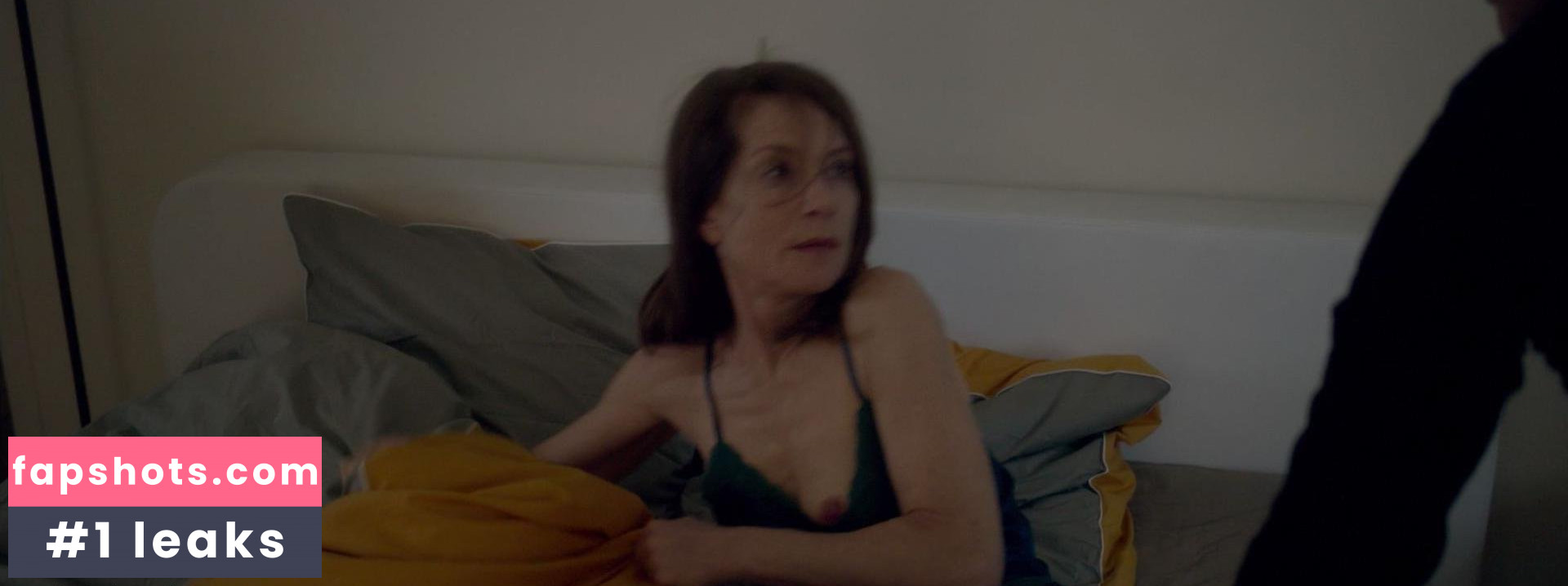 Isabelle Huppert gallery photo #98