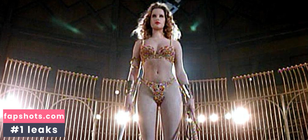 Isabelle Pasco gallery photo #8