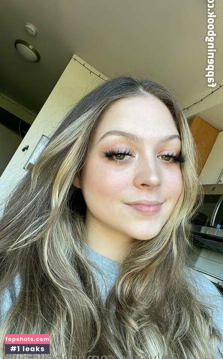 isabelleryan gallery photo #3