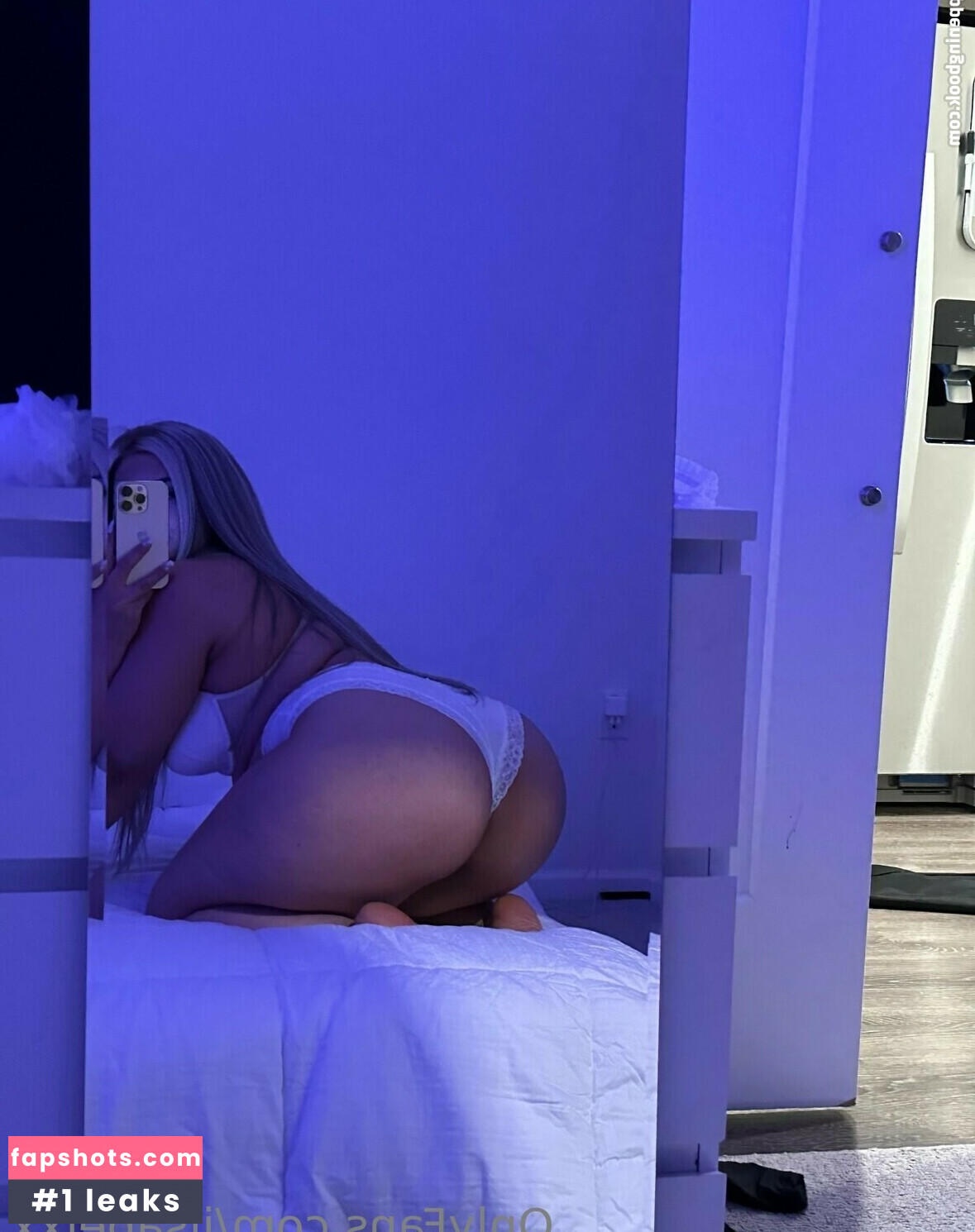 _isabelxx gallery photo #30