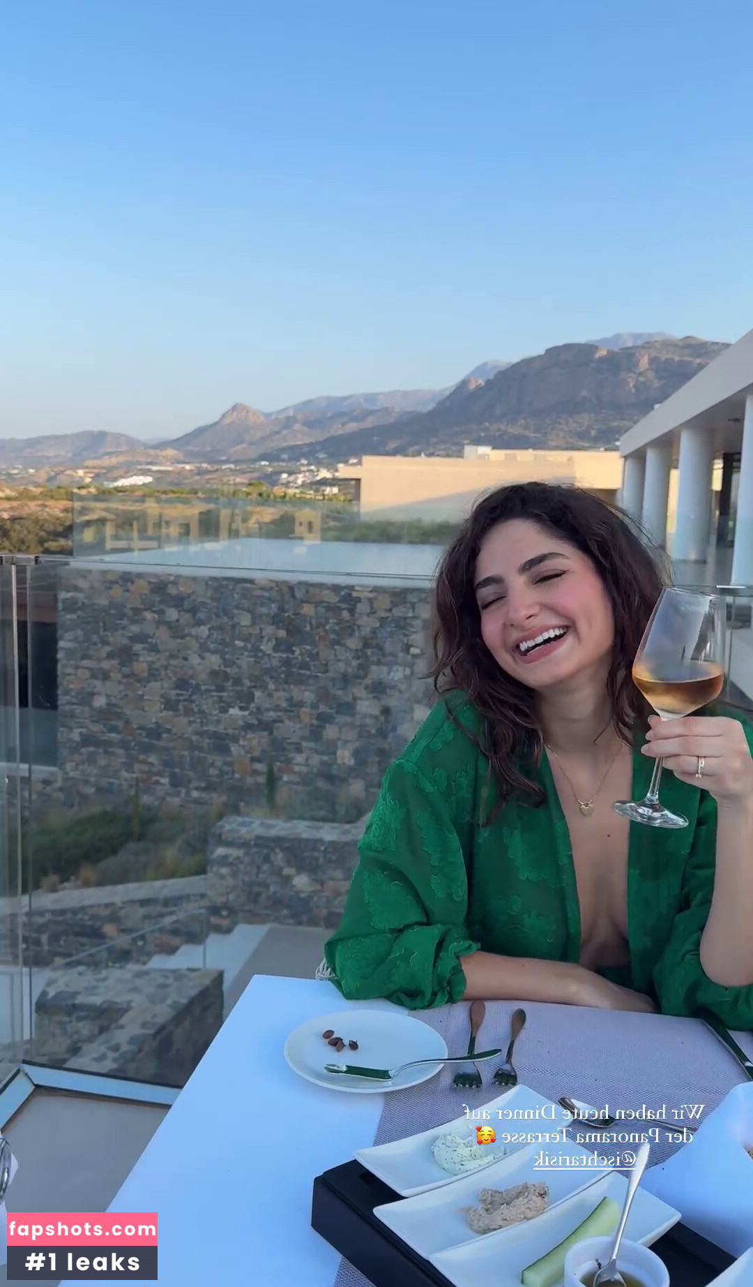 Ischtar Isik Nahé úniky fotek pouze od fanoušků #159 - Fapshots