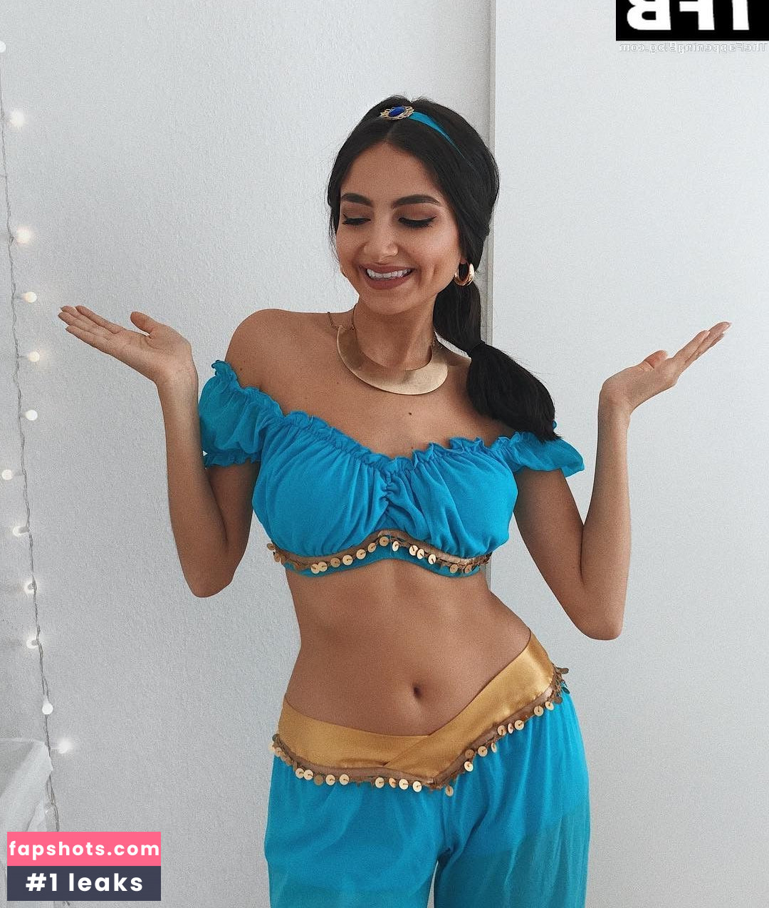 Ischtar Isik Nahé úniky fotek pouze od fanoušků #233 - Fapshots