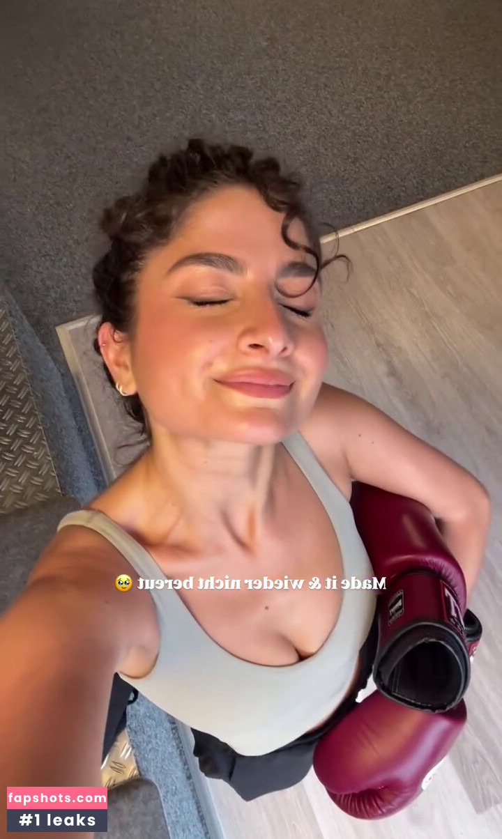 Ischtar Isik Nahé úniky fotek pouze od fanoušků #49 - Fapshots