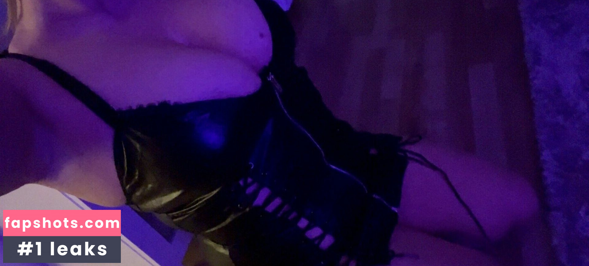 iScreamQueen gallery photo #2