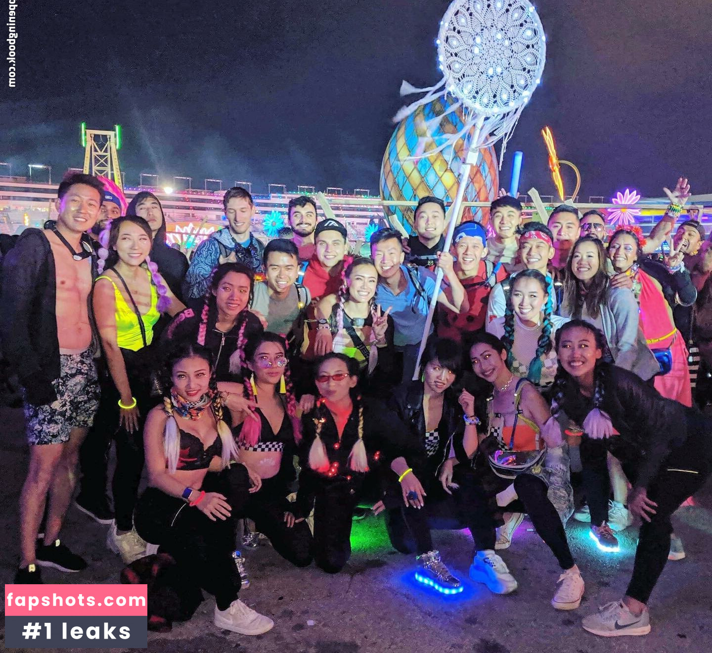 iseetan Nude Leaks OnlyFans Photos #15 - LeakJerk