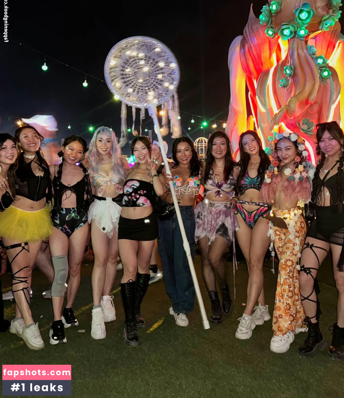 iseetan Nude Leaks OnlyFans Photos #18 - LeakJerk