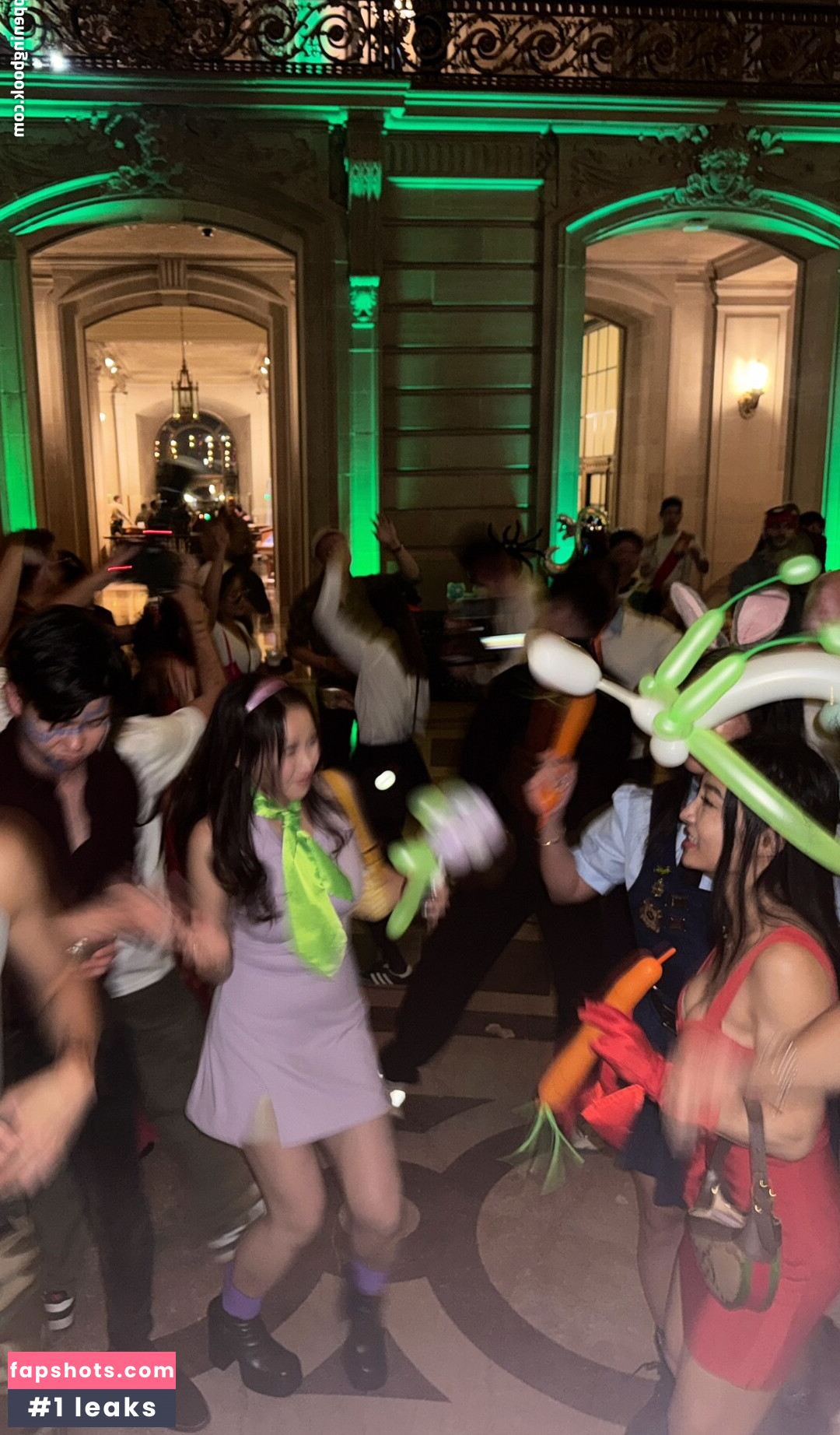 iseetan Nude Leaks OnlyFans Photos #4 - LeakJerk