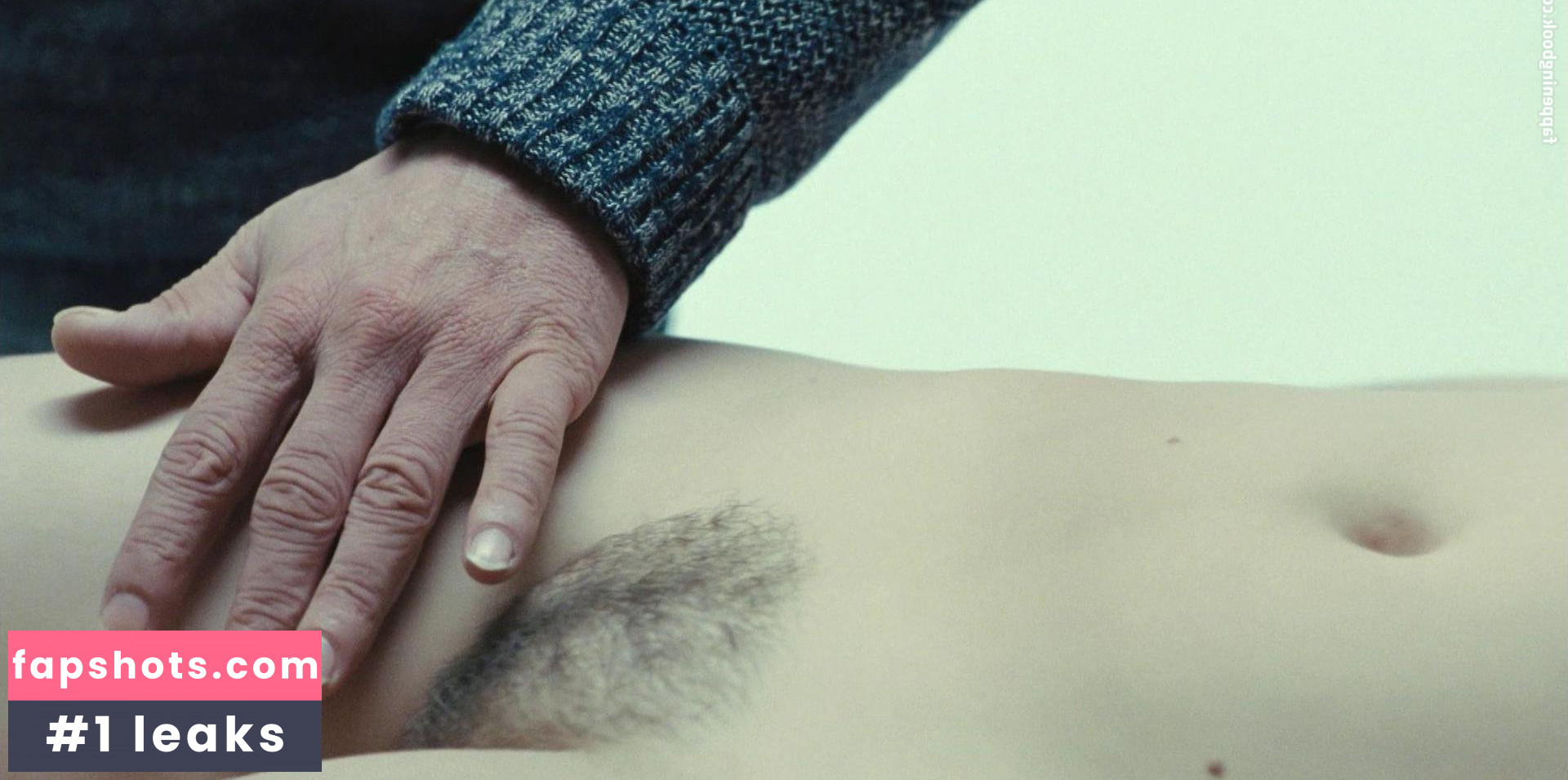 Isild Le Besco Nahé úniky fotek pouze od fanoušků #52 - Fapshots