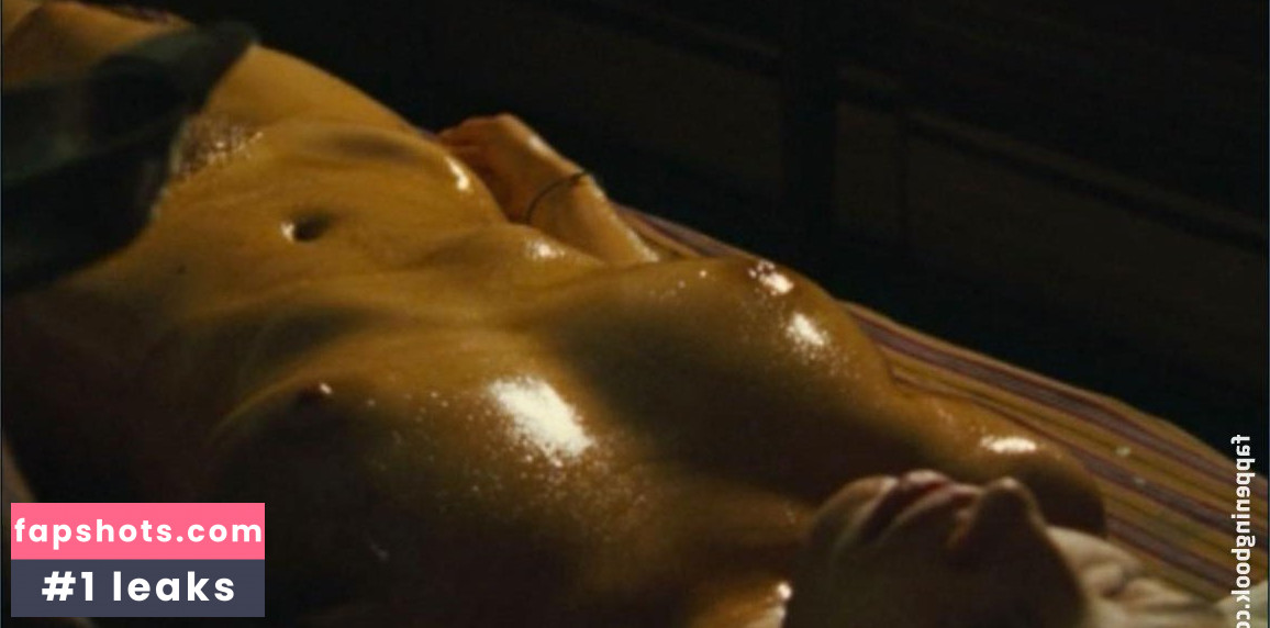 Isild Le Besco Nahé úniky fotek pouze od fanoušků #66 - Fapshots