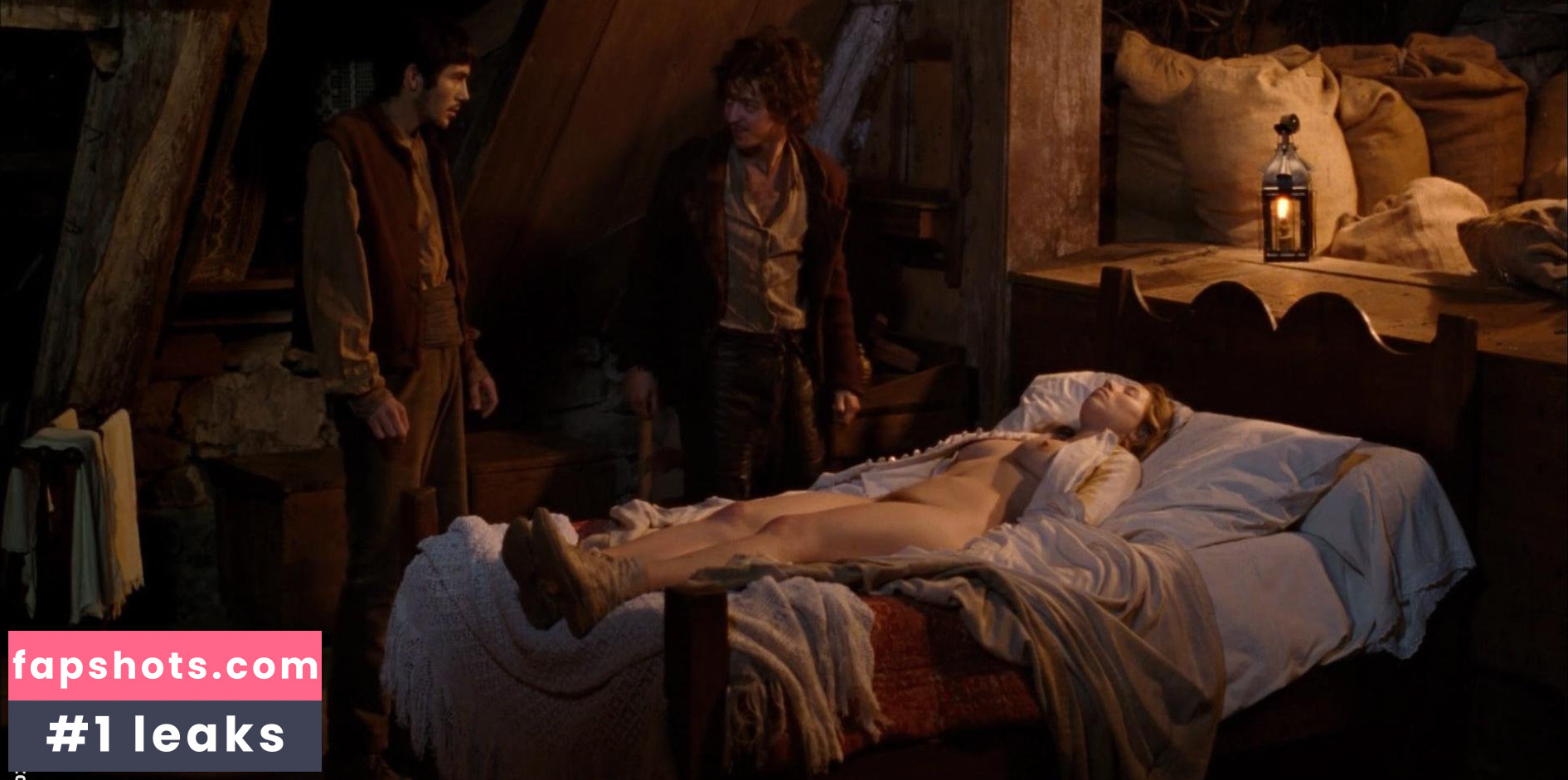 Isild Le Besco Nahé úniky fotek pouze od fanoušků #80 - Fapshots