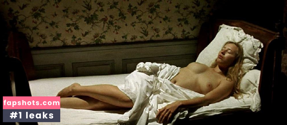 Isild Le Besco gallery photo #95