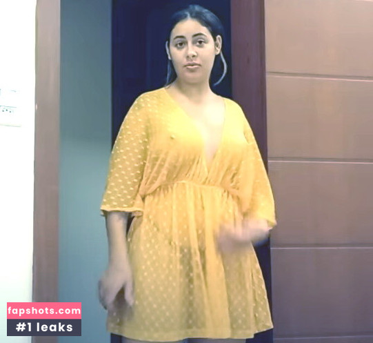 Isinha Menezes gallery photo #5