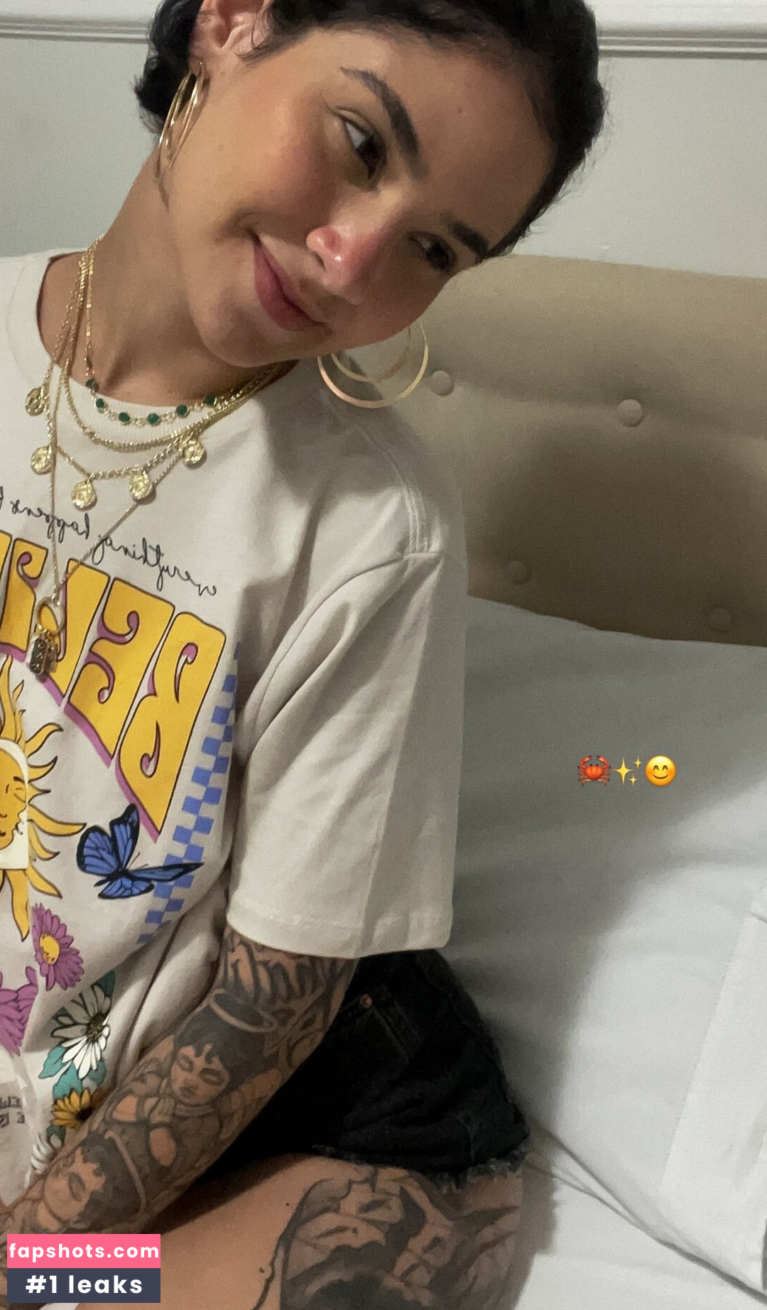 Isis Rodrigues gallery photo #28