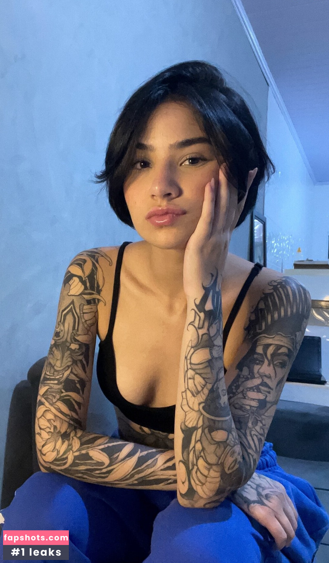 Isis Rodrigues gallery photo #50