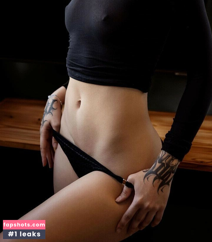 Isis Rodrigues gallery photo #69