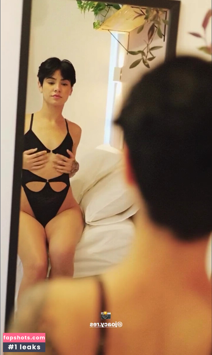 Isis Rodrigues gallery photo #77