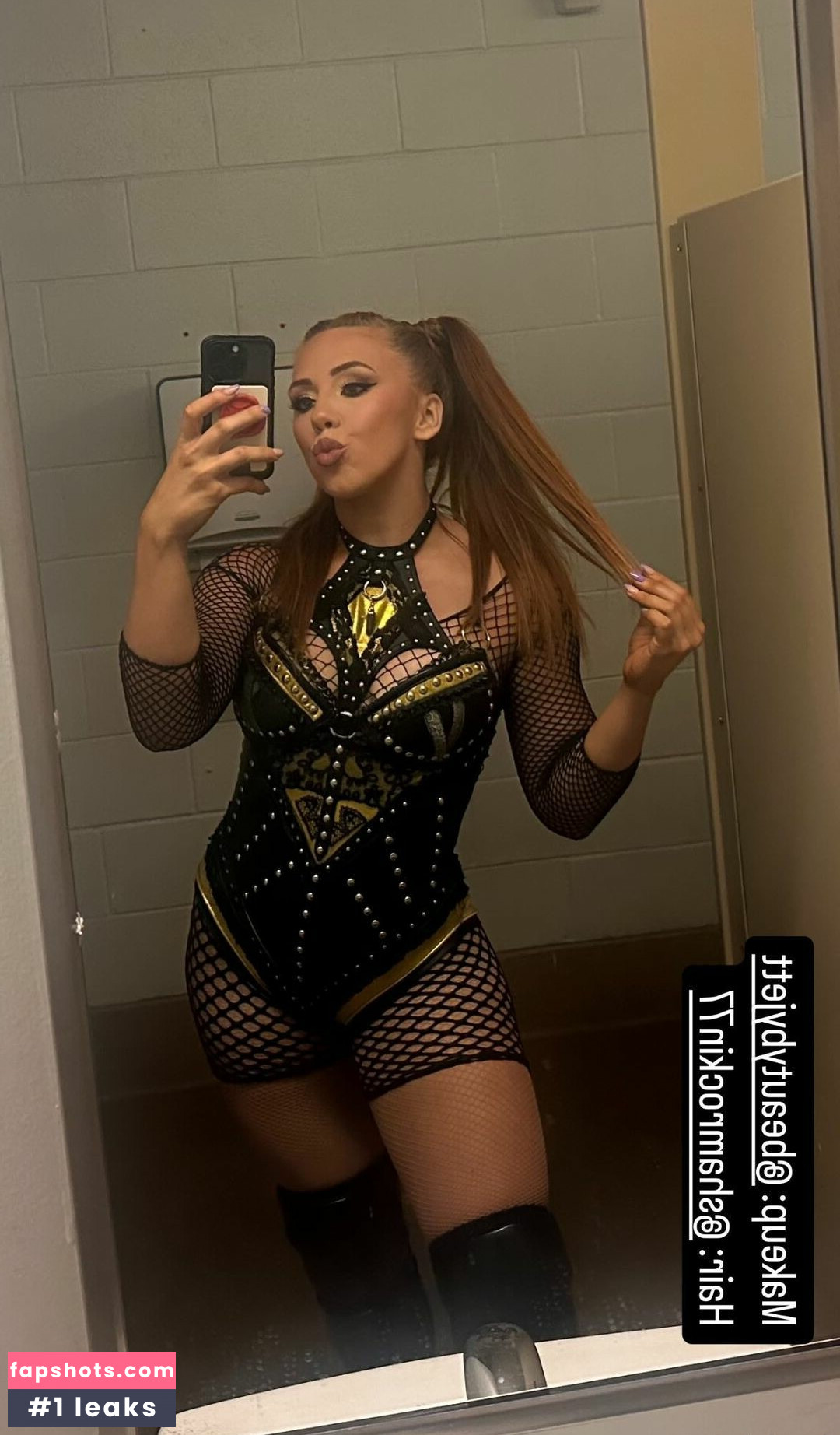 Isla Dawn gallery photo #23