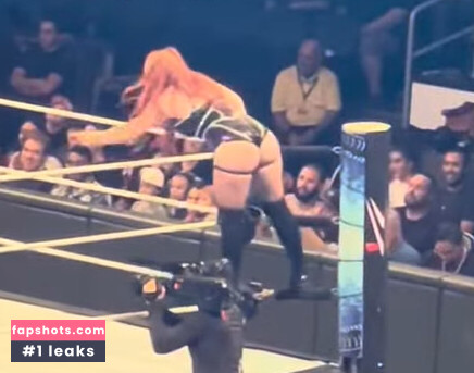 Isla Dawn gallery photo #44