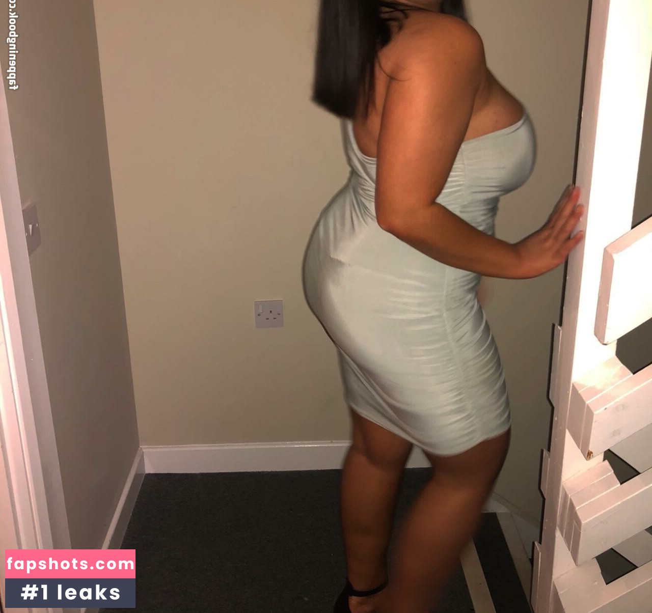 Isla gallery photo #3