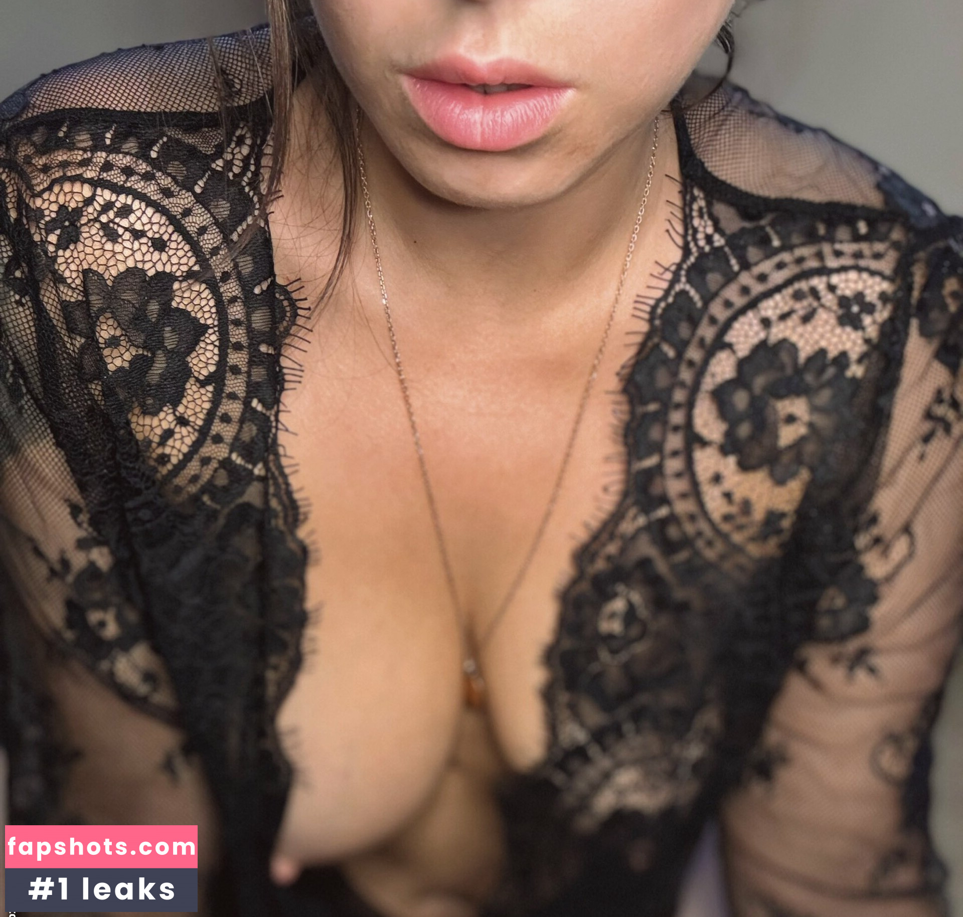 Isla-Rose gallery photo #12