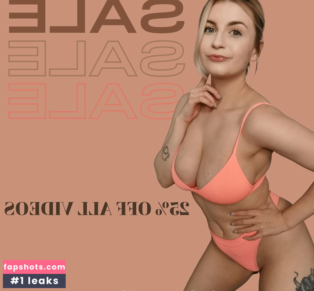 Isla White gallery photo #72