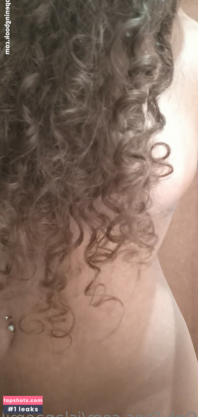 Islana Emile Nude Leaks OnlyFans Photos #20 - LeakJerk