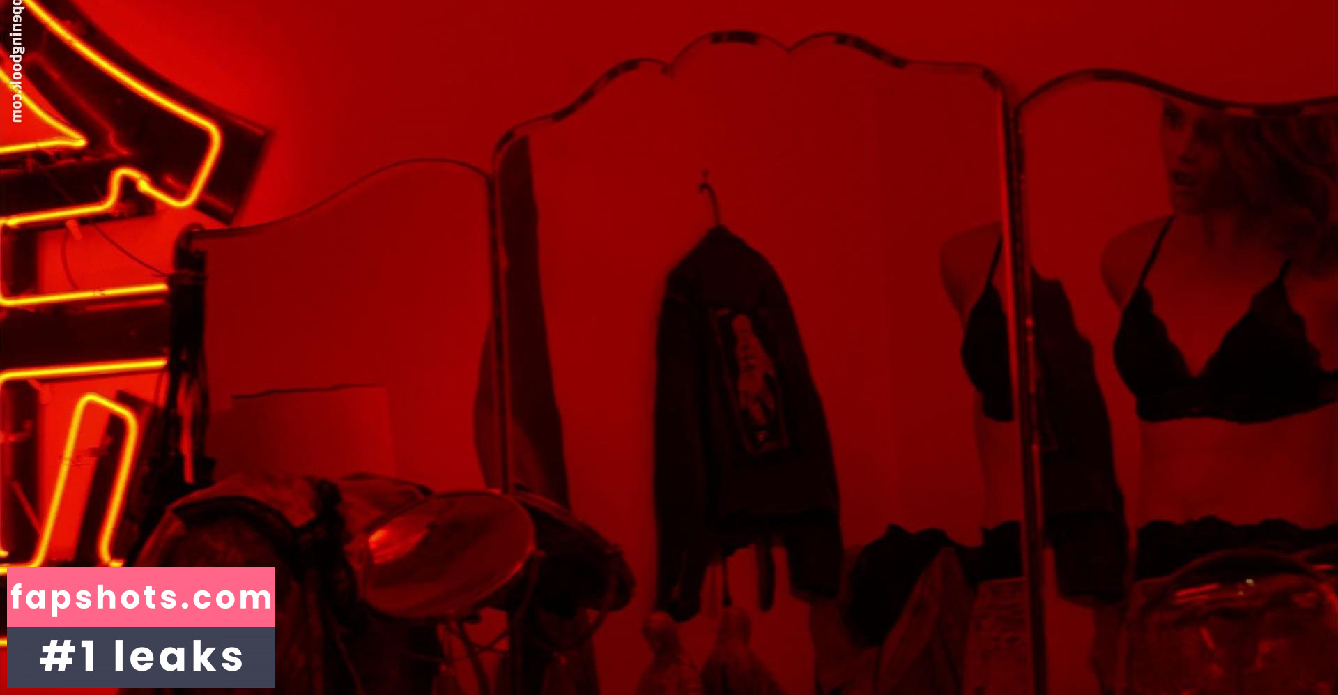 Isobel Arnberg Nude Leaks OnlyFans Photos #3 - LeakJerk