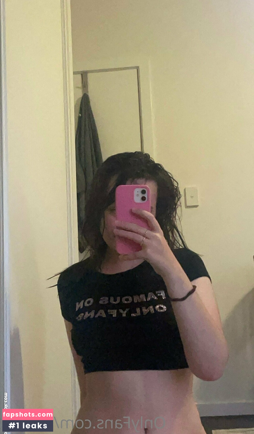 isrileyy Nude Leaks OnlyFans Photos #24 - LeakJerk