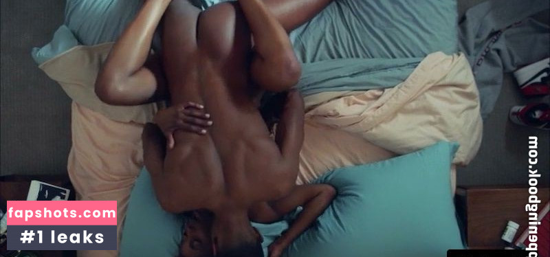 Issa Rae gallery photo #31