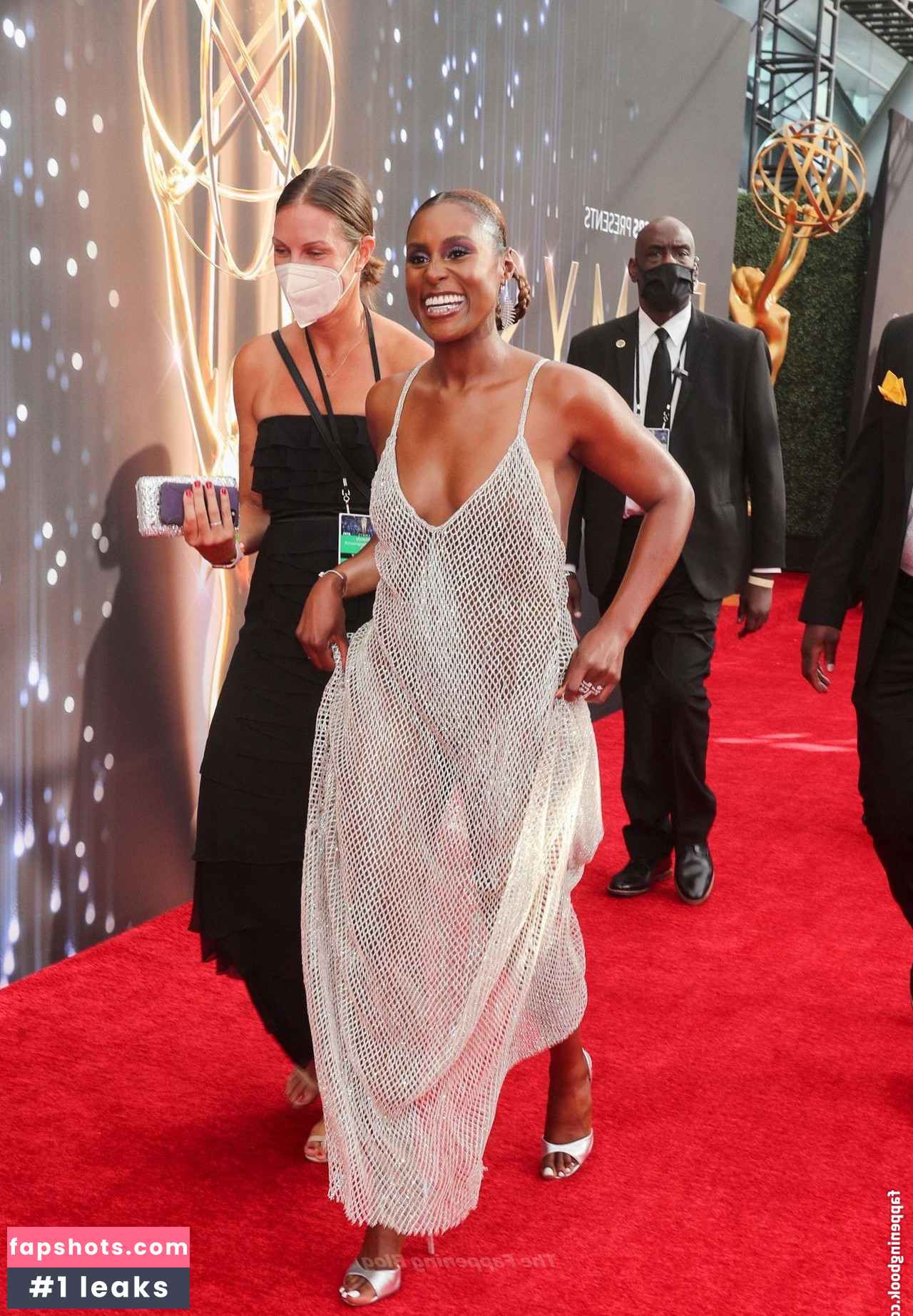 Issa Rae gallery photo #41