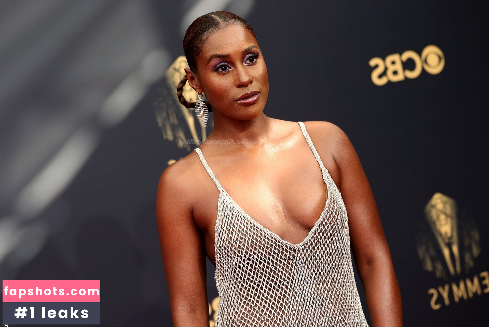 Issa Rae gallery photo #56