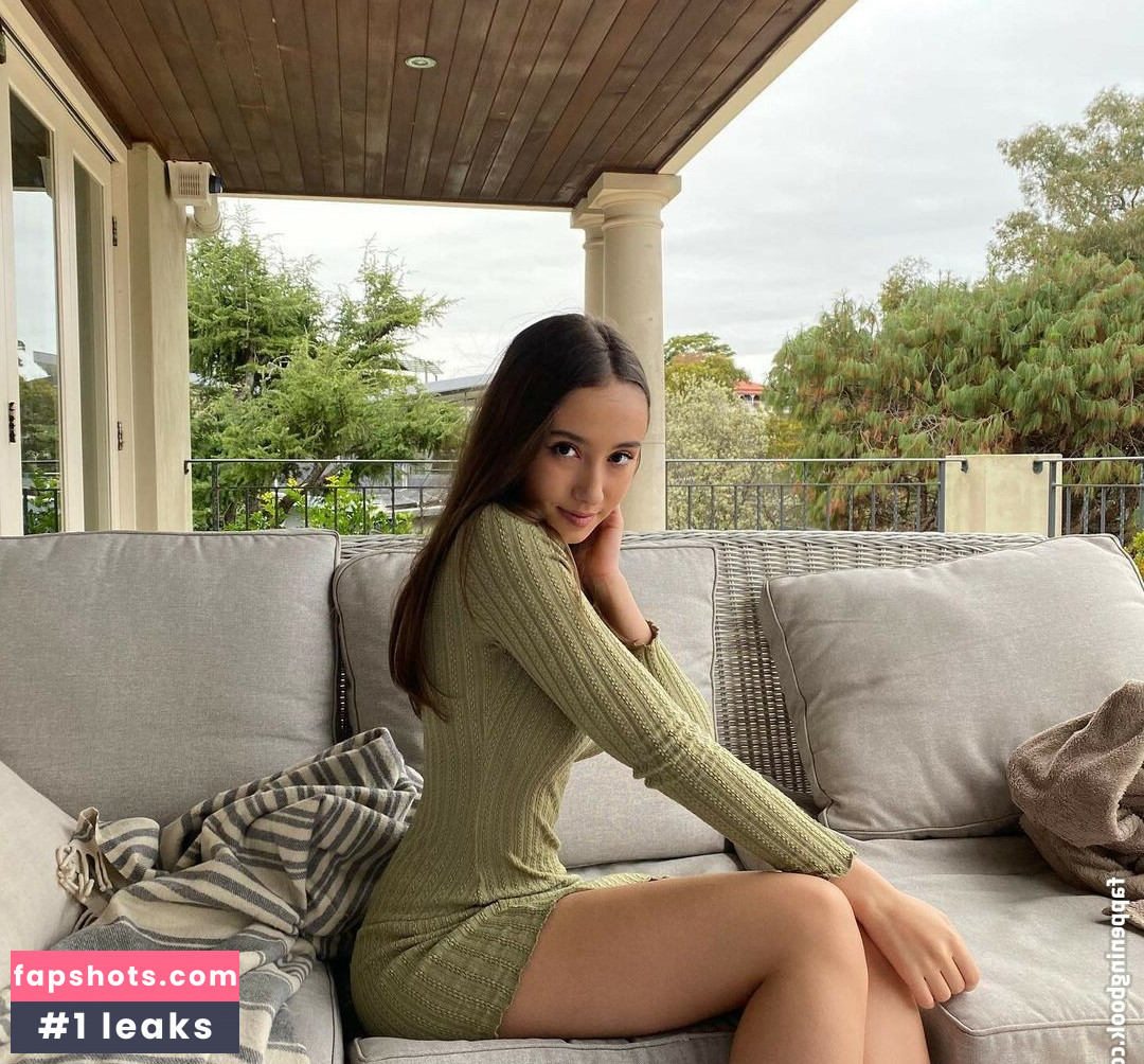 Issy H Filtración Desnuda OnlyFans Foto #7 - Fapshots