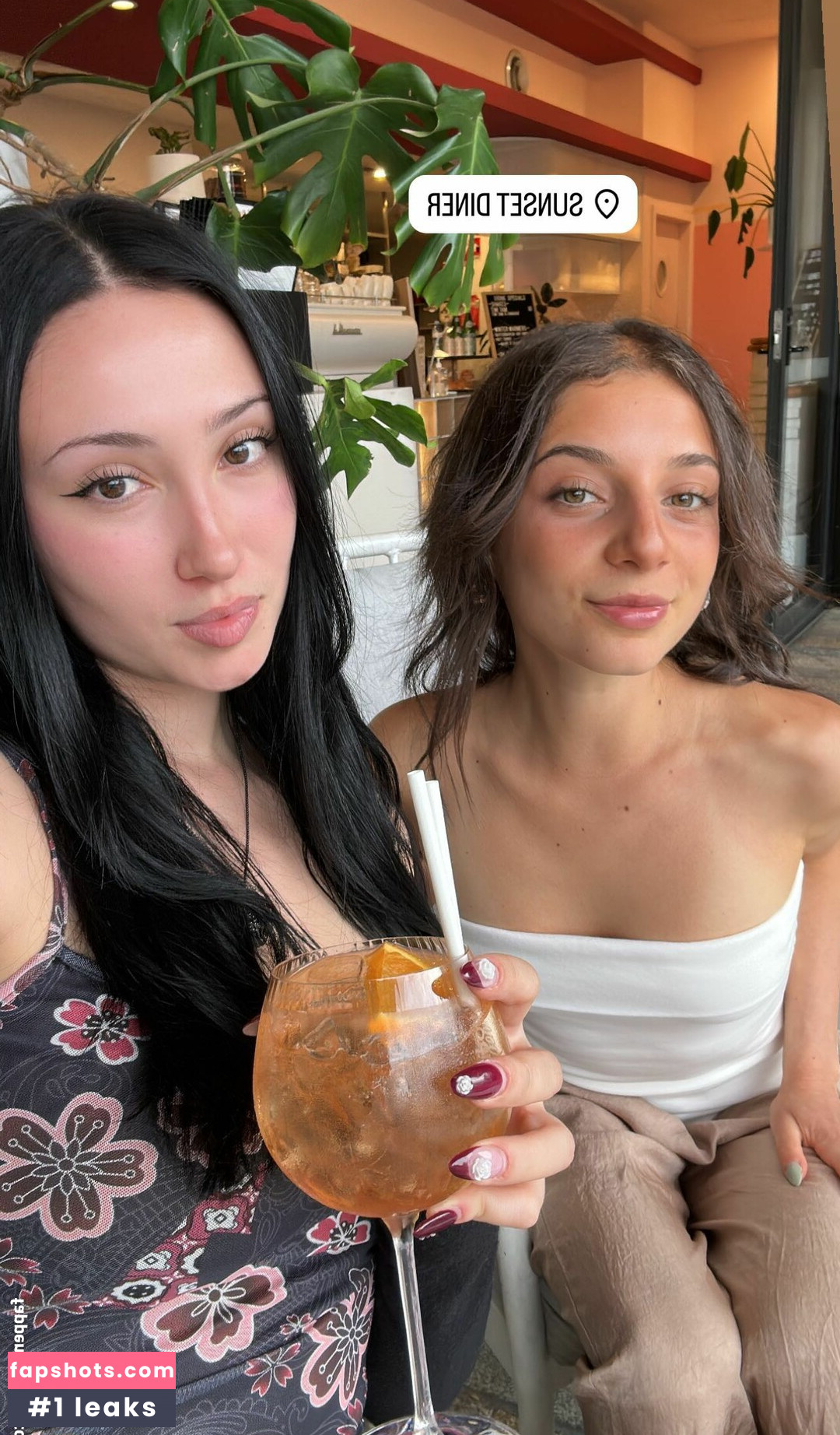 Issy.hecxo gallery photo #37