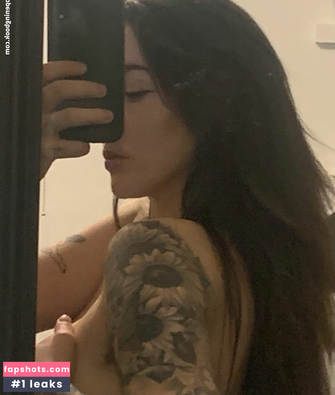 italchicc Nude Leaks OnlyFans Photos #4 - LeakJerk