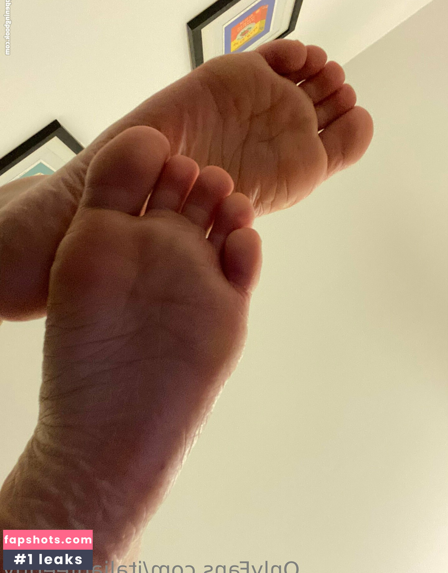 italianfeetluv gallery photo #2