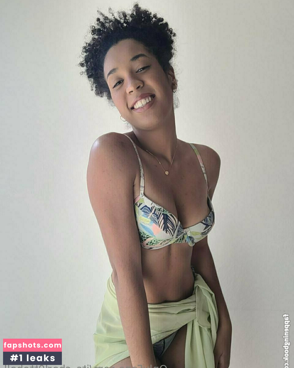 its_charl0ttehall Nude Leaks OnlyFans Photos #19 - Fapshots